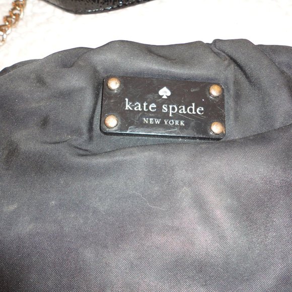 KATE SPADE "Greta" Black Canvas with Silver Chain Small Crossbody Purse - Picture 3 of 8